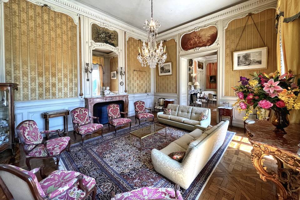 Petit salon