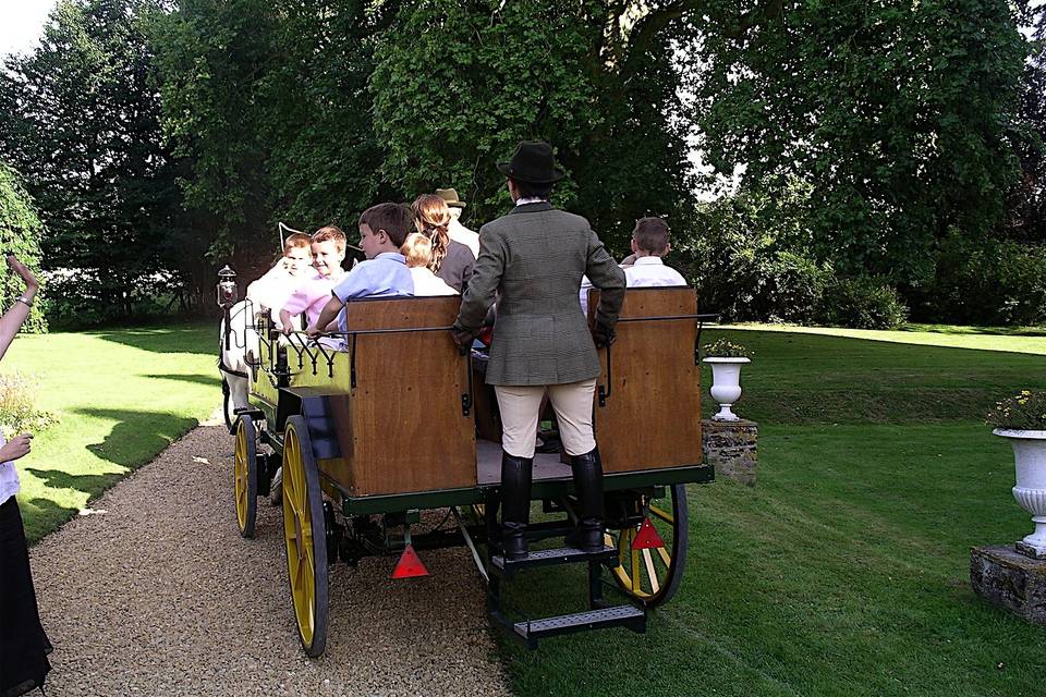 Promenade autour du château