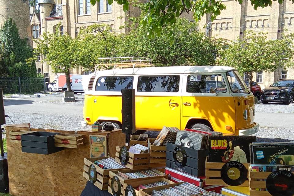 Bar à Vinyles (+ Combi VW)