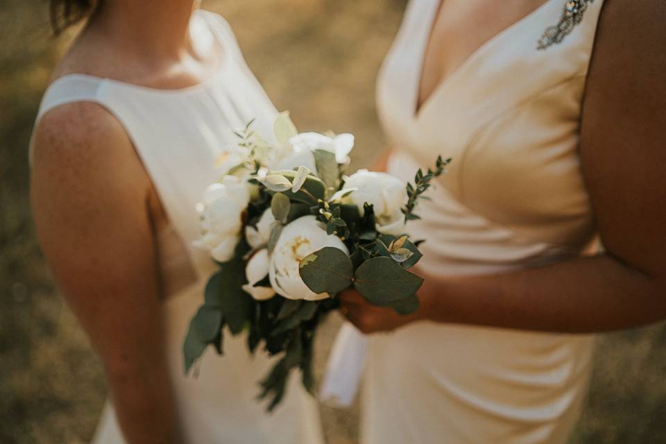 Bouquets mariée pivoine & euca