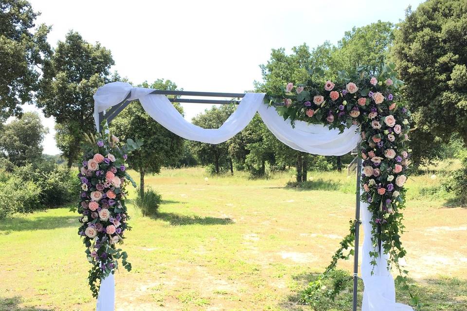 Arche florale pour cérémonie
