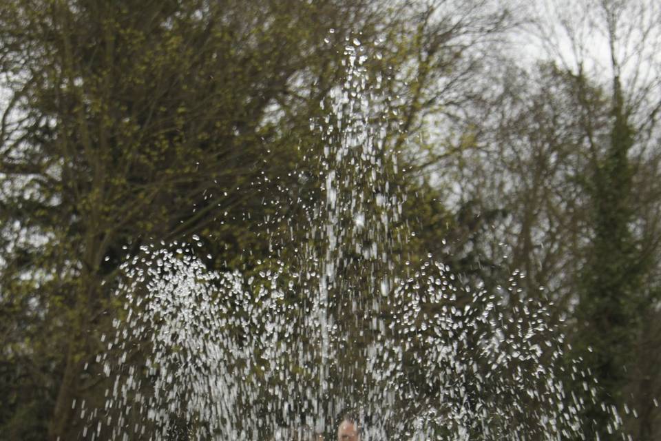 Portrait dans les jardins