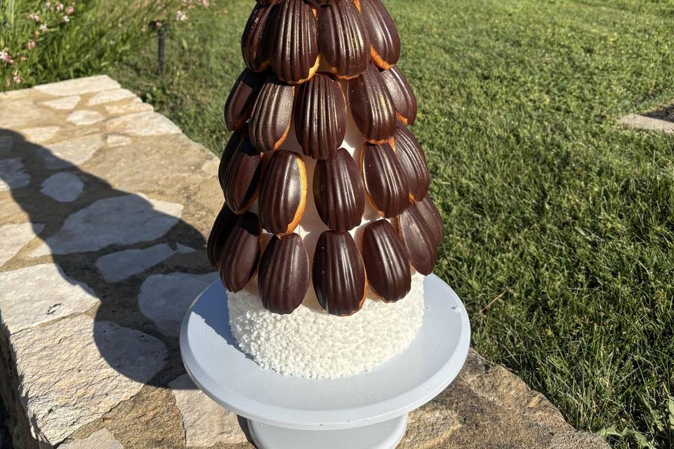 Pièce montée madeleine