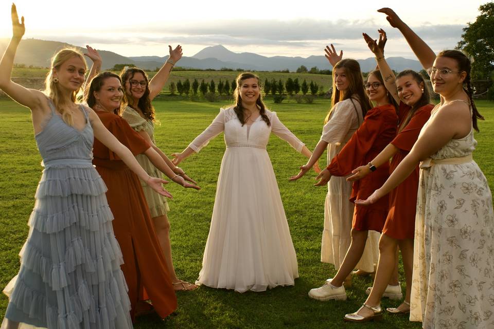 La mariée et ses amies