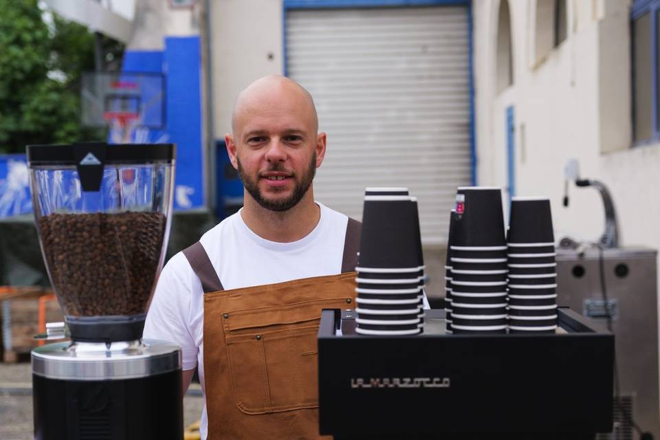 Un barista pour vous servir
