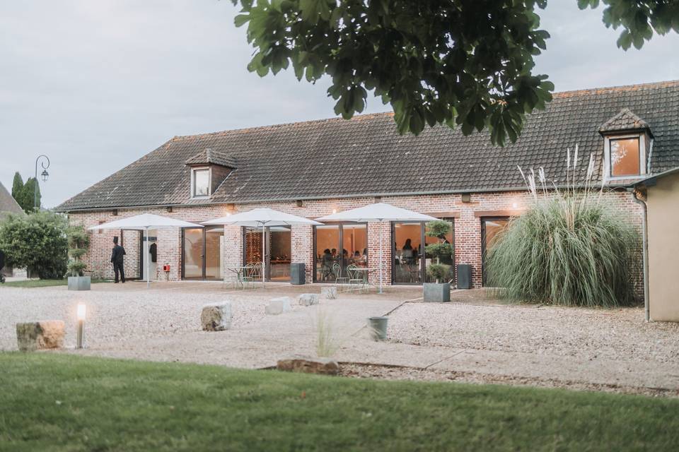Exterieur salle