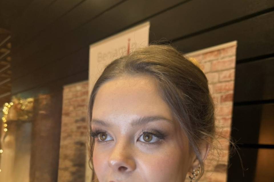 MAKE UP MARIEE