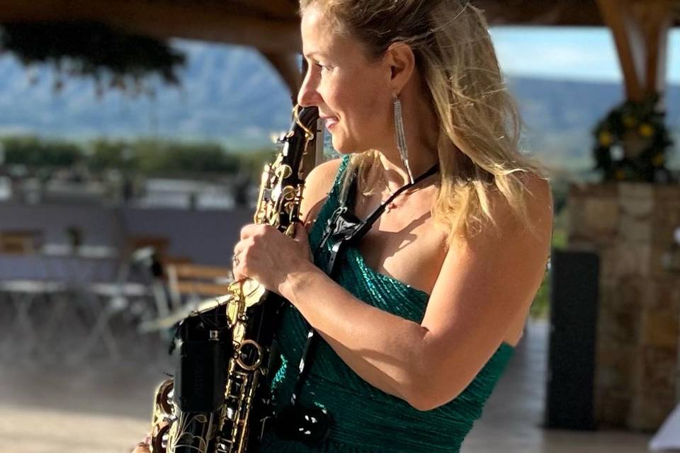 Elena Gautier - Sax and Voice