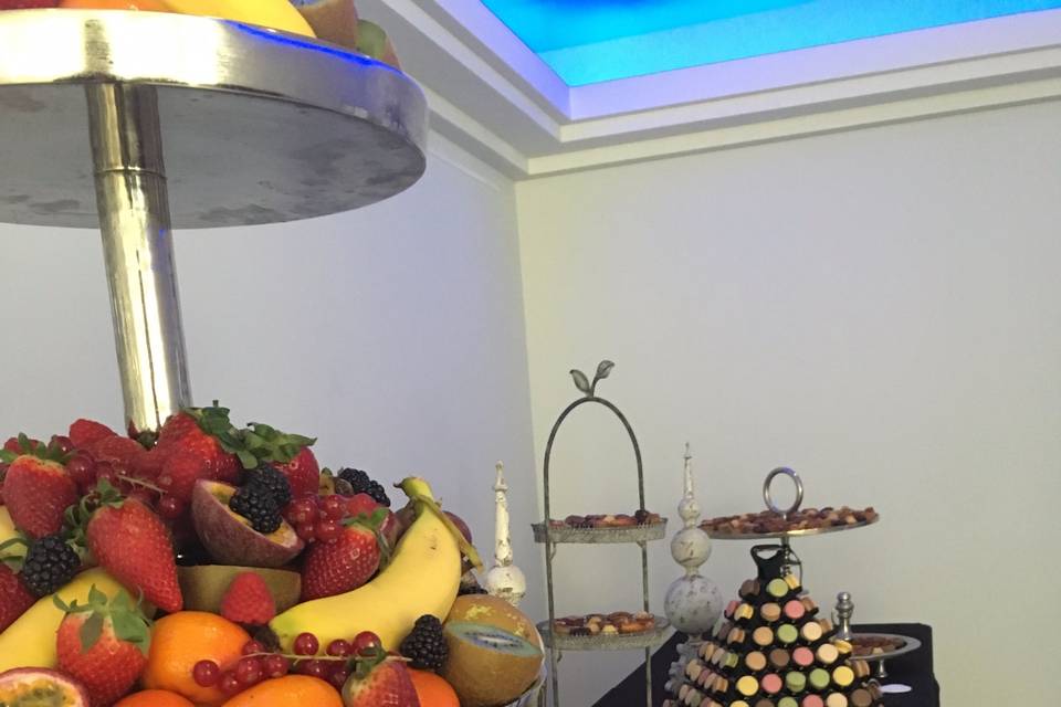 Buffet sucré, cascade de fruit