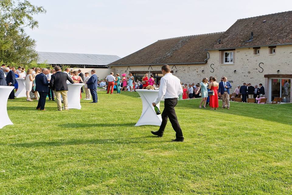 Cocktail dans le jardin