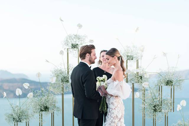Elopement El Viento Santorini