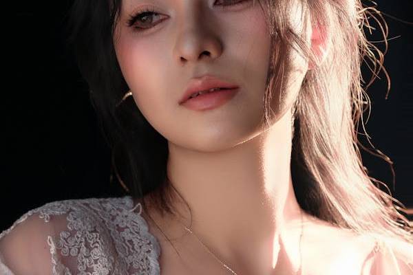 PORTRAIT 3