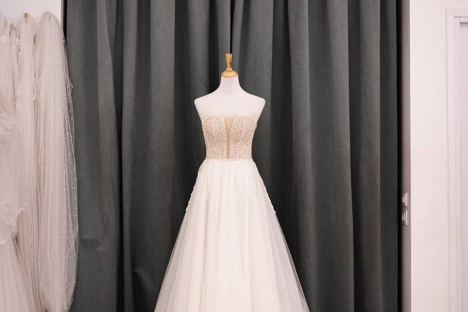 Robe embellissement en strass, vue complète