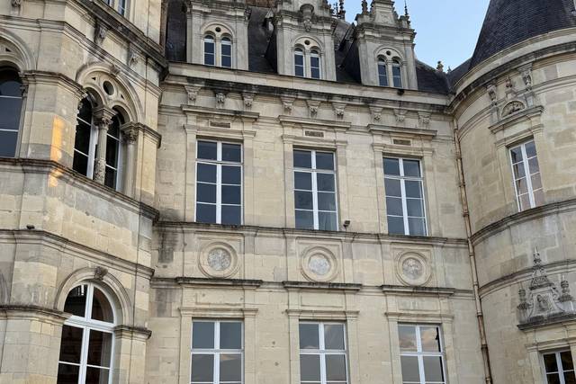 Chateau de Bourrsault