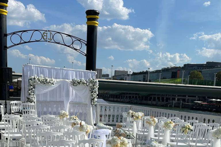 Décoration mariage sur bateau