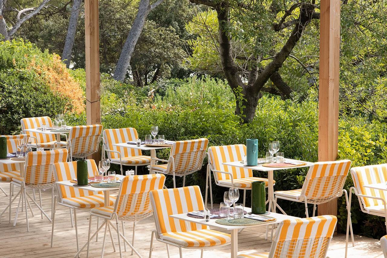 H tel Restaurants Le Proven al V rifiez La Disponibilit Et Les Prix h-tel-restaurants-le-proven-al-v-rifiez-la-disponibilit-et-les-prix