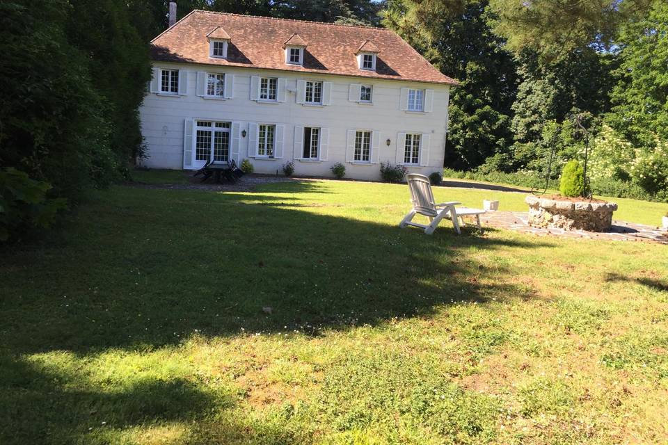 Gîte depuis jardin