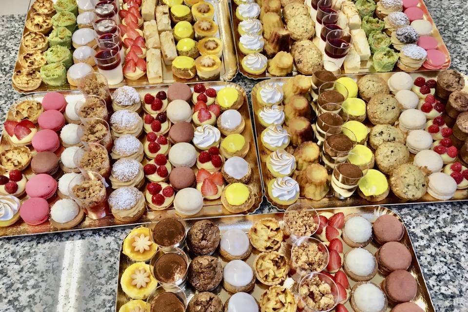 Petits fours sucrées