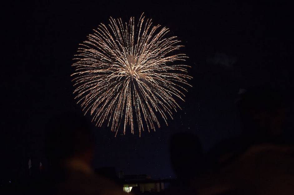 Feu pyrotechnique