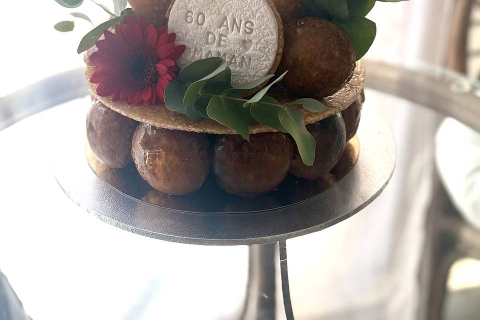 Pièce montée 30 choux