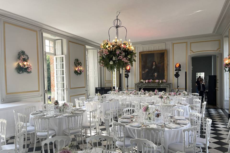 Chateau: Salon d'Ete