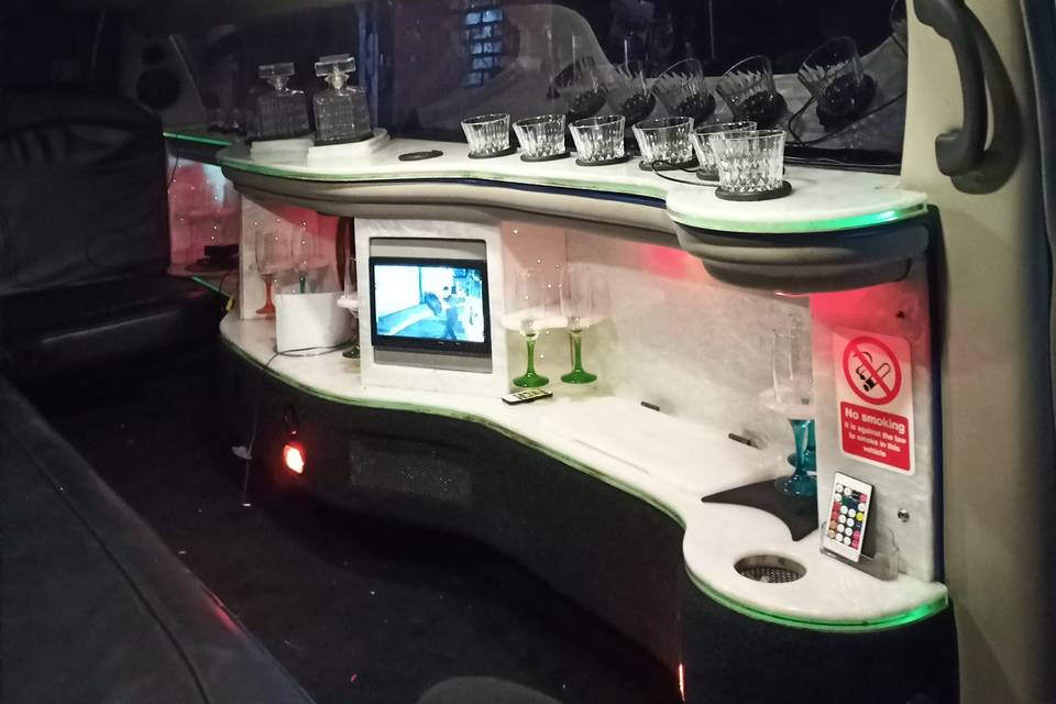 Bar...