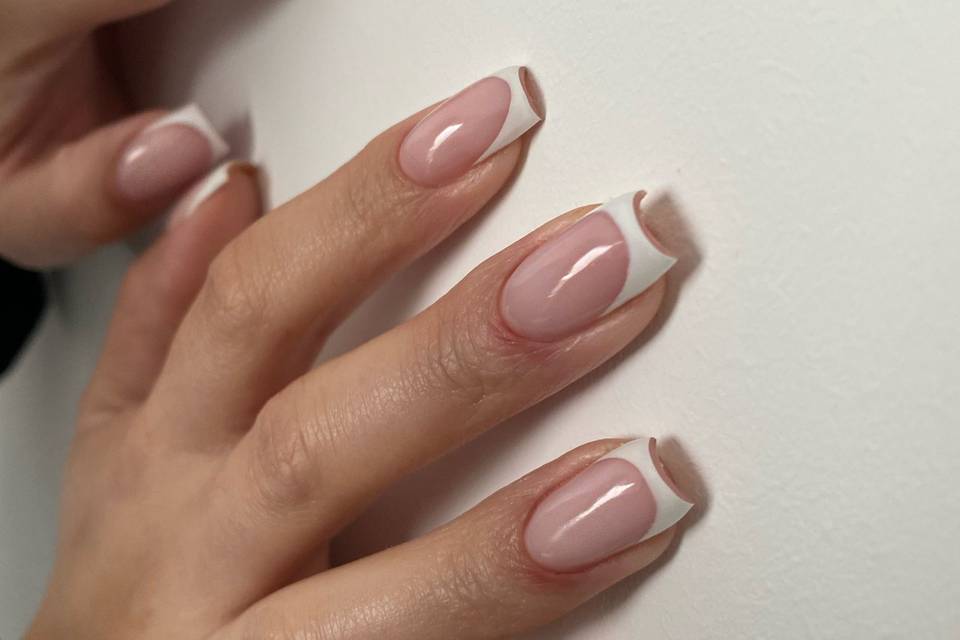 Prestation onglerie mariée