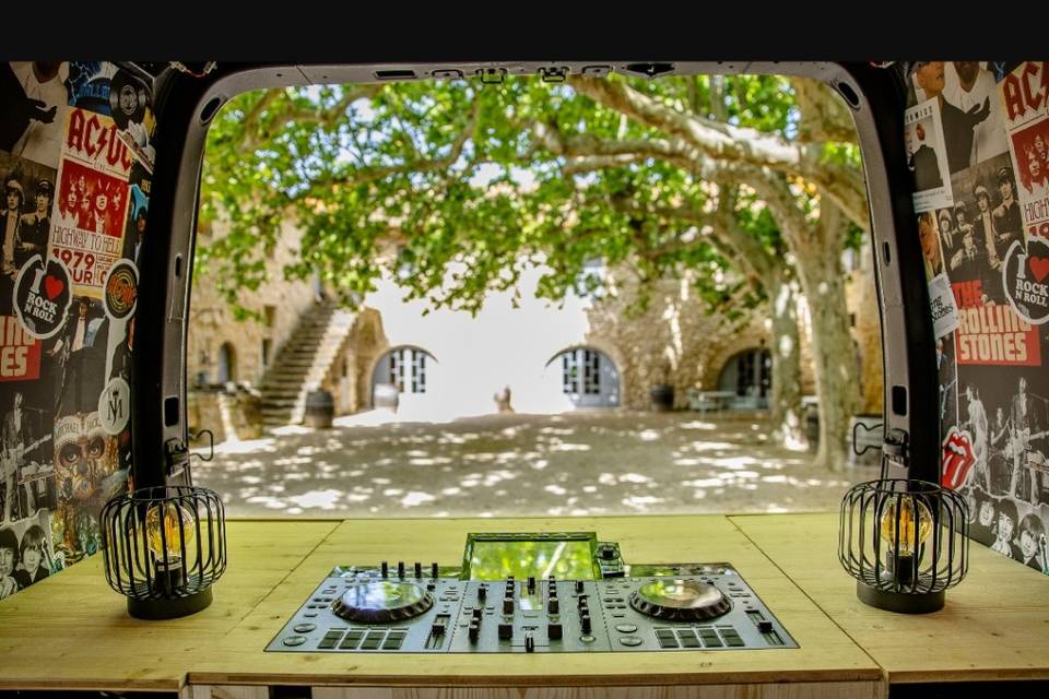 Music truck