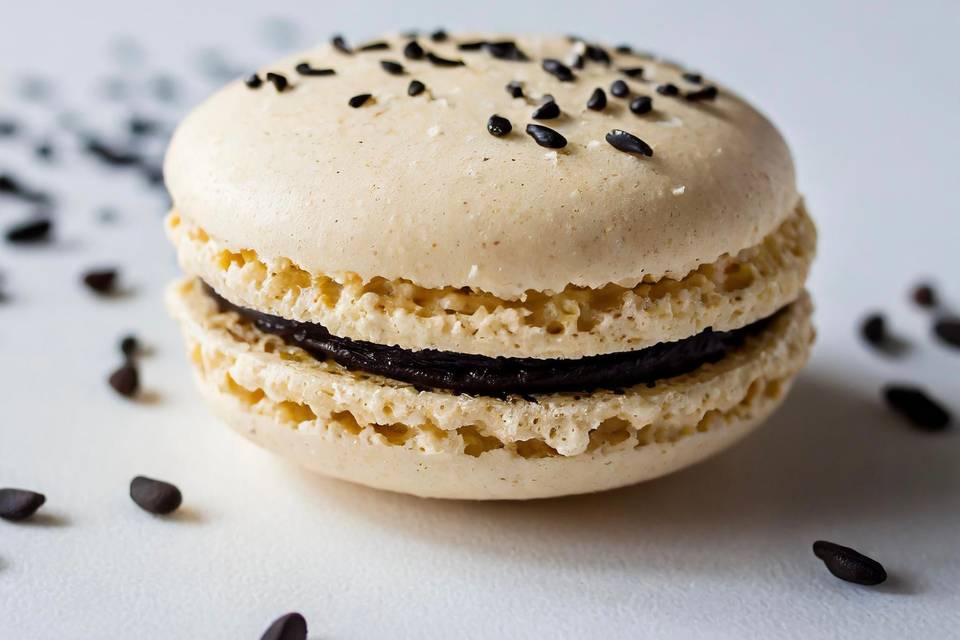 Macaron sésame noir