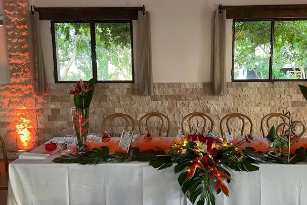 TABLE D HONNEUR