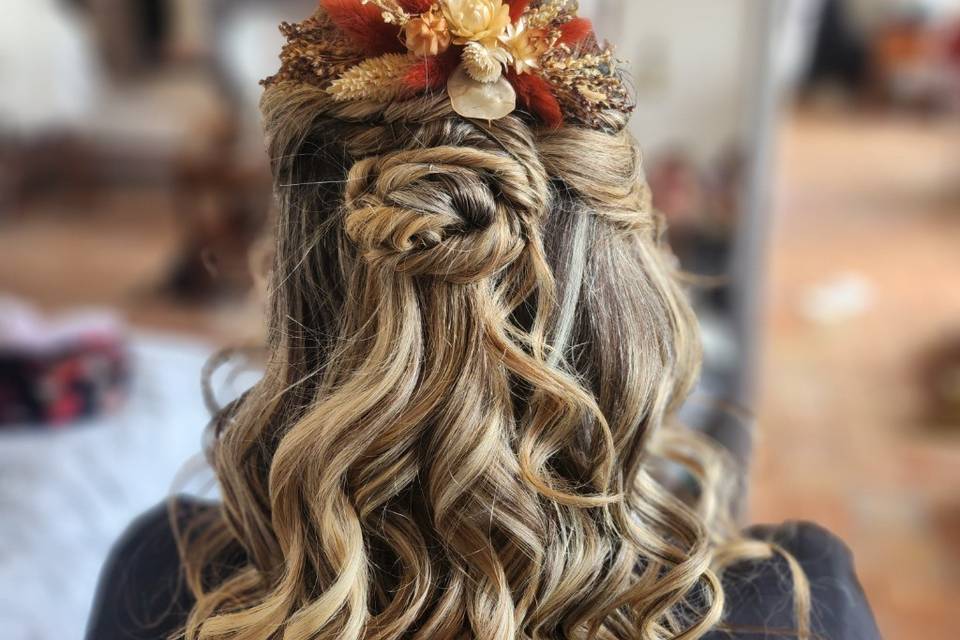 Attache Mariée