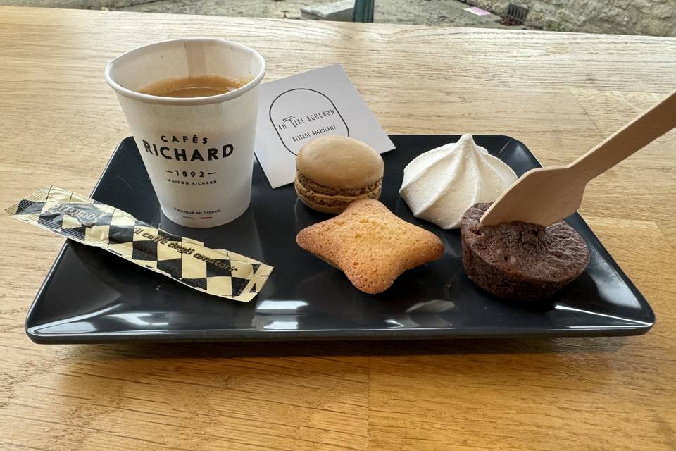 Café Gourmand