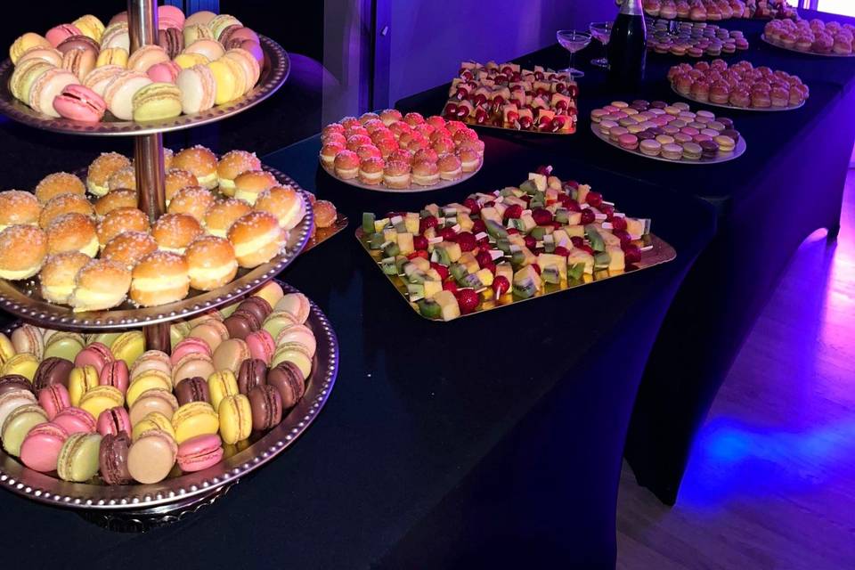 Buffet de pièces sucrées