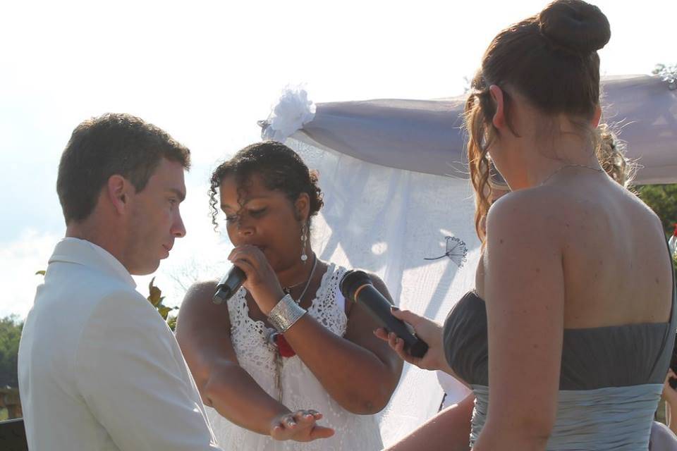 Emsee - Officiant Singer pour cérémonie laïque