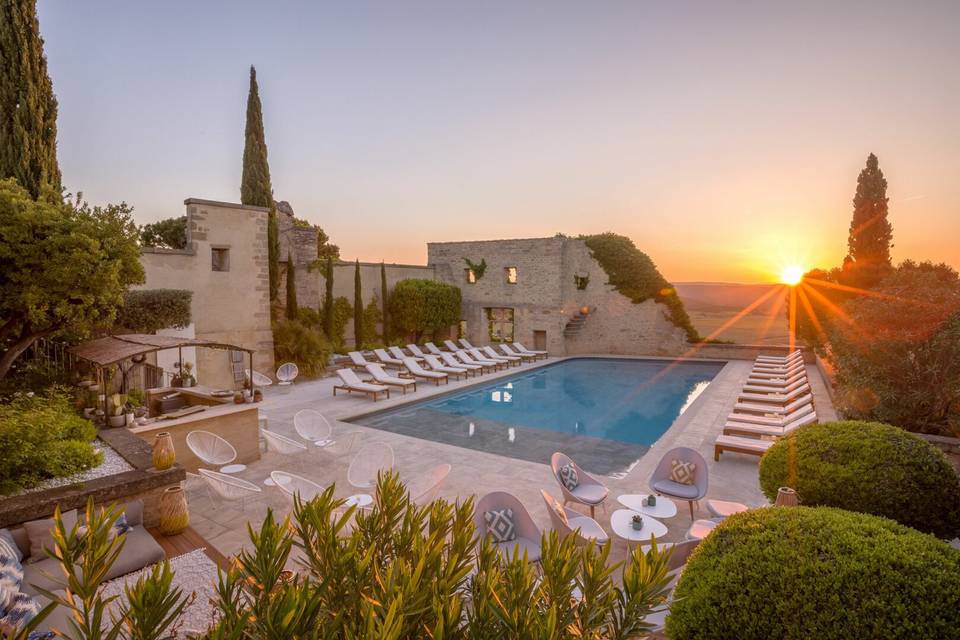 Provence Luxury International