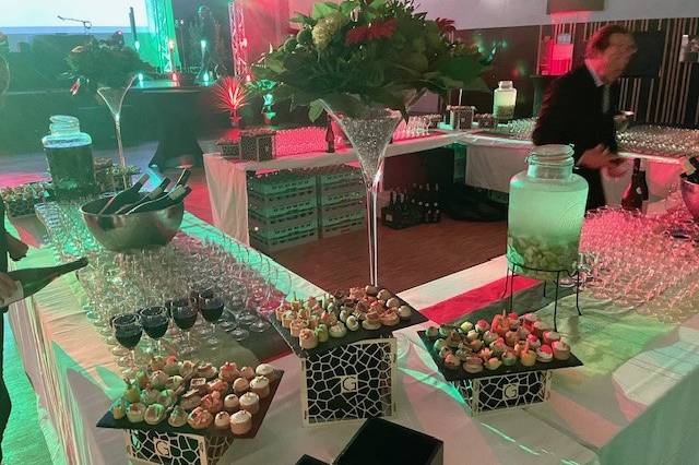 13 Buffet cocktail