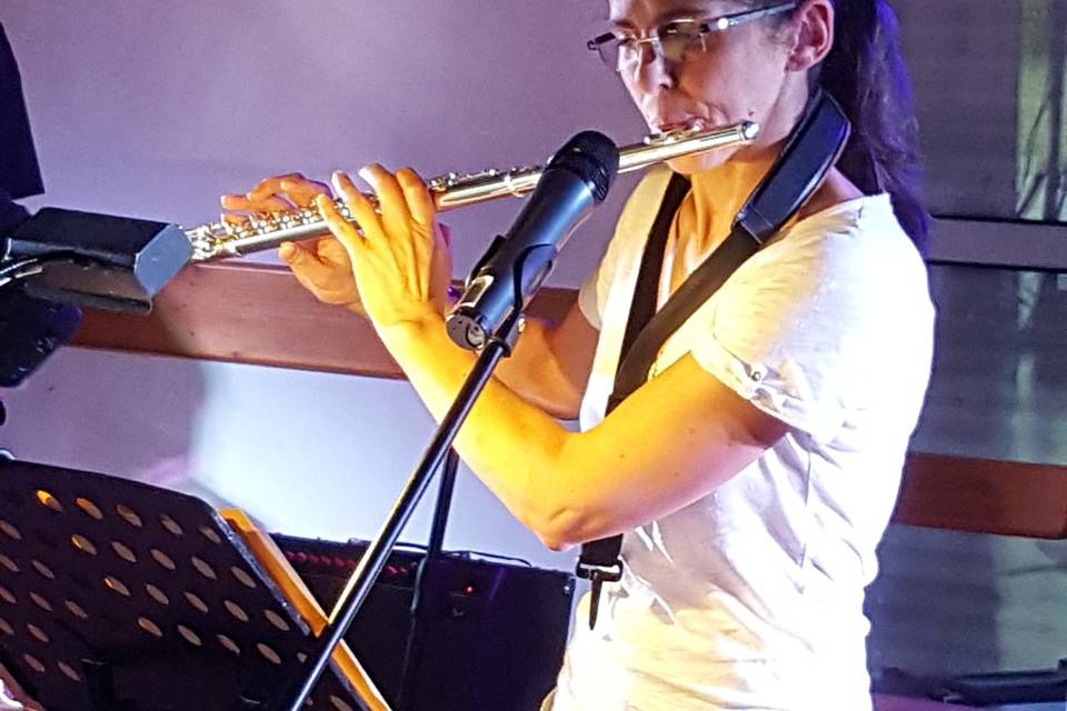 Flutiste sax chanteuse