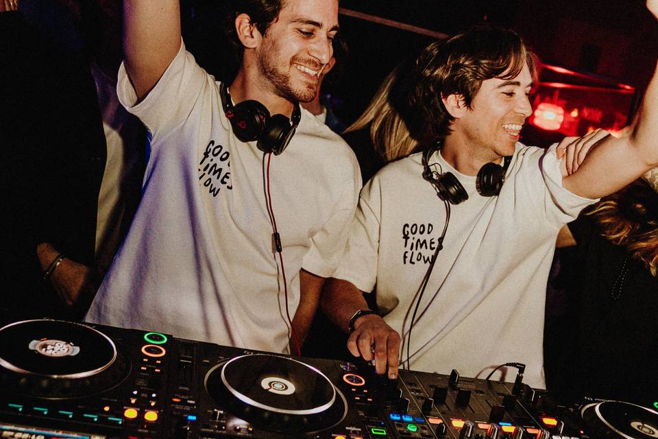 Club 2