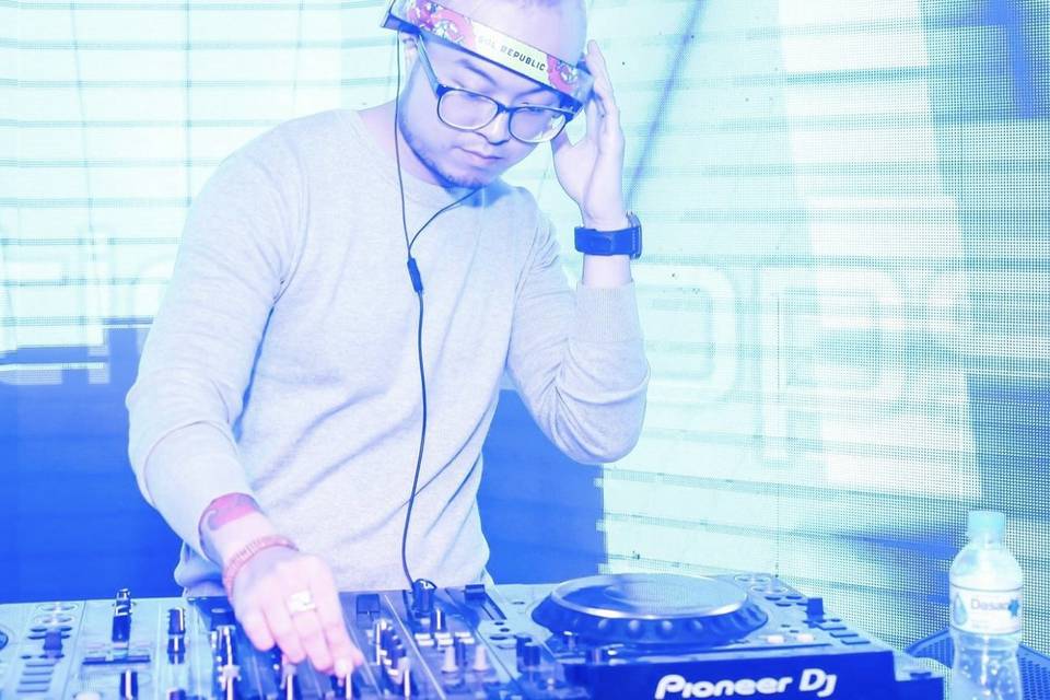 DJ TPnine