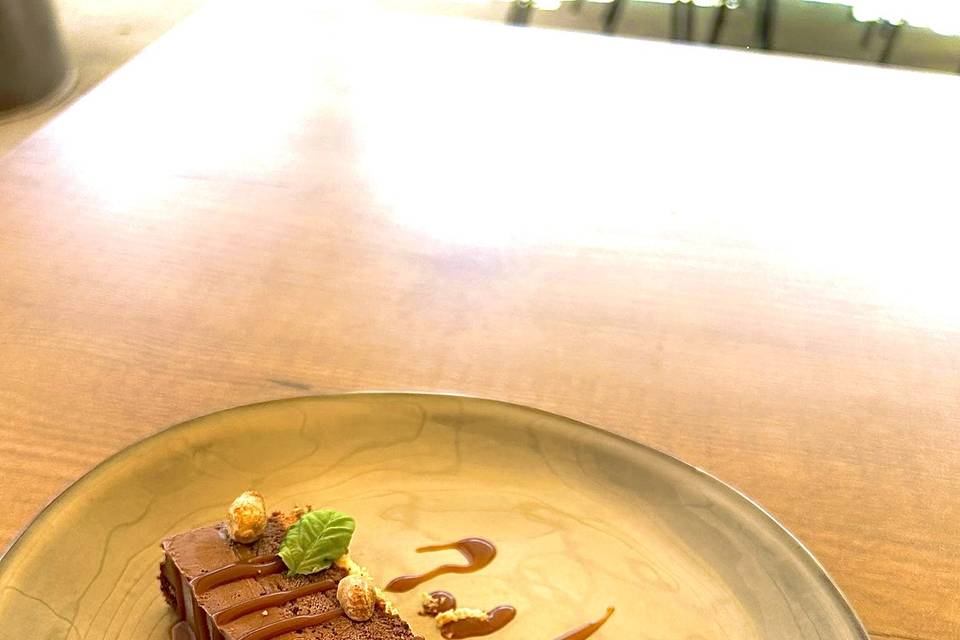 Entremet chocolat, caramel, ca