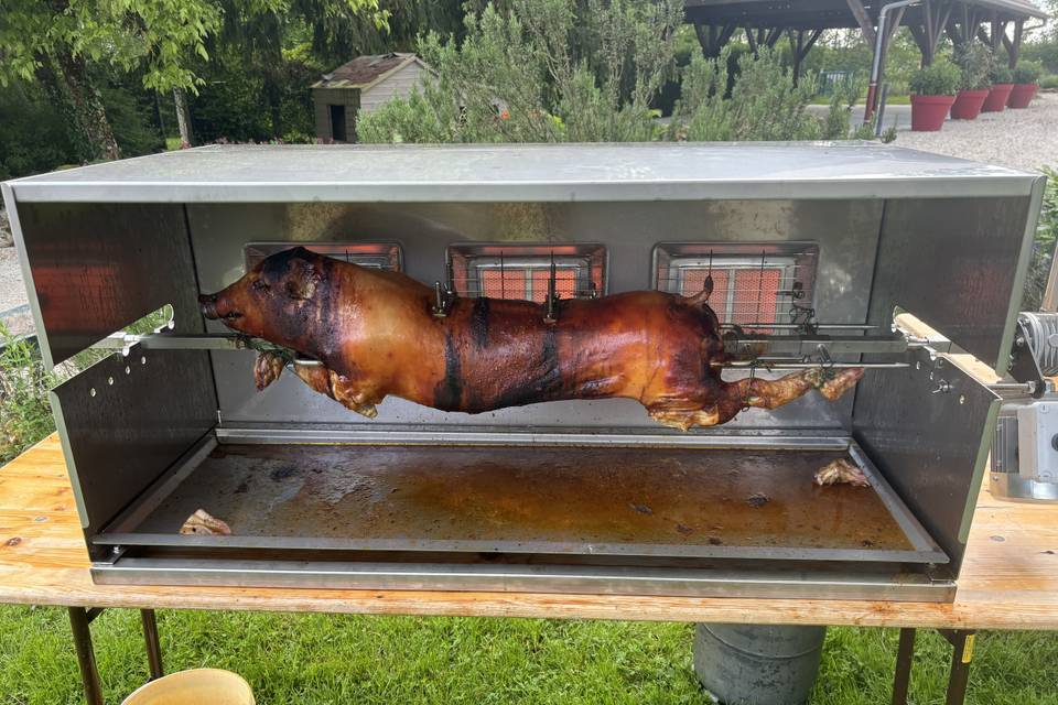 Cochon à la broche