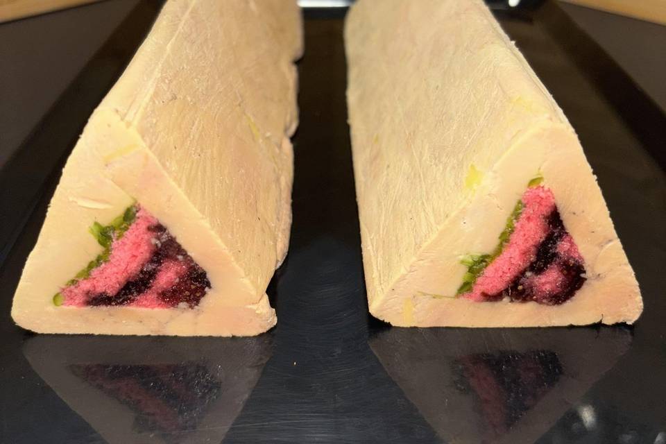 Foie gras aux biscuits rose