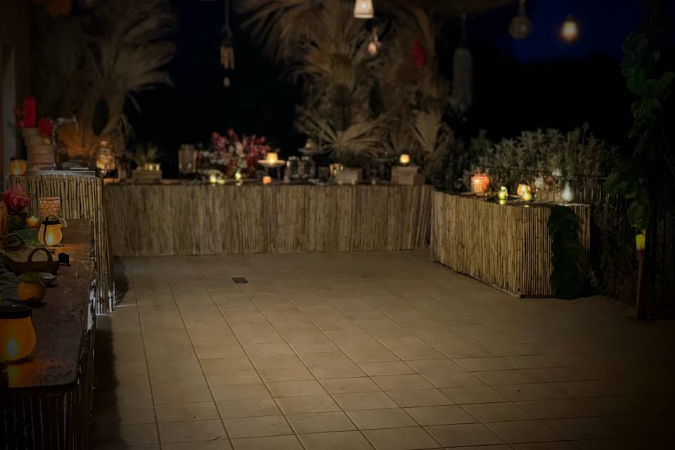 Très grand buffet
