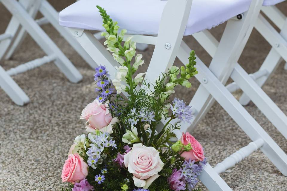 Arrangement floral allée