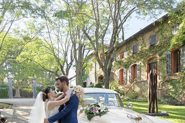 Location avec chauffeur .