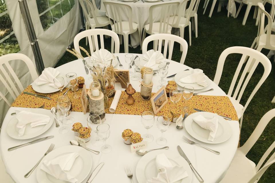 Une table dressée
