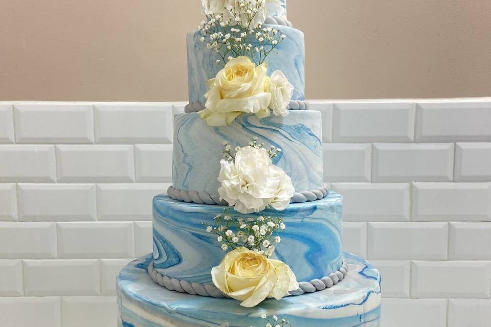 Blue water cake