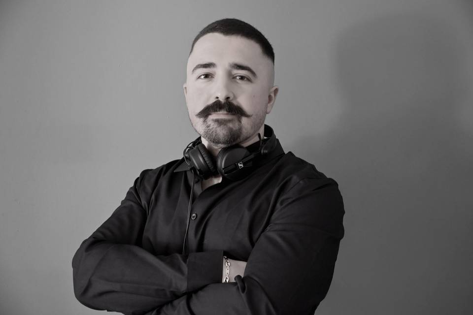 Dj Julien B