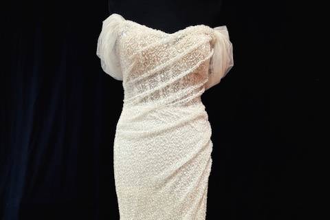Pronovias - Caledonia
