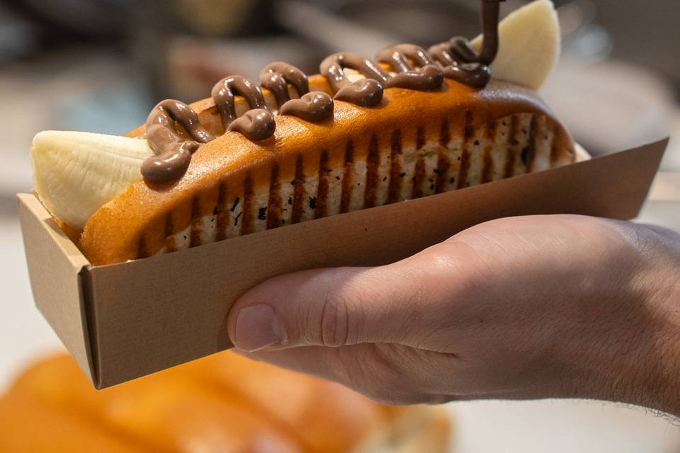 Hot dog sucré (banane Nutella)